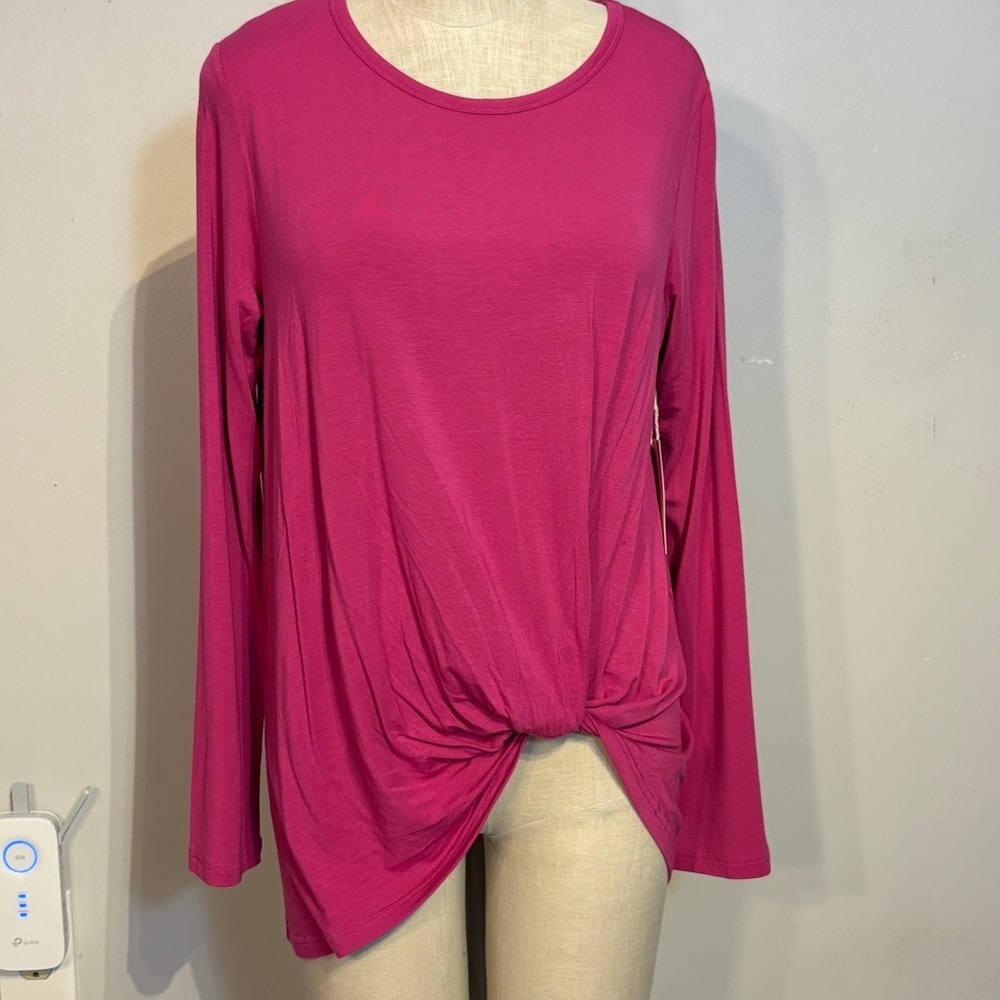 Jackson Rowe Winter Knotty Tee NWT size S in hot pink